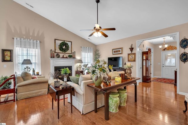 1036 Merlot Court, Moore, SC 29369