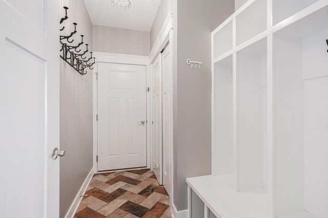 753 Mill Crossing, Valparaiso, IN 46385