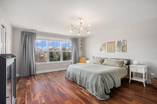 753 Mill Crossing, Valparaiso, IN 46385