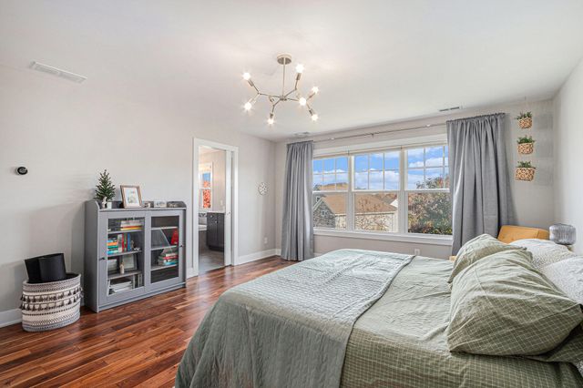 753 Mill Crossing, Valparaiso, IN 46385