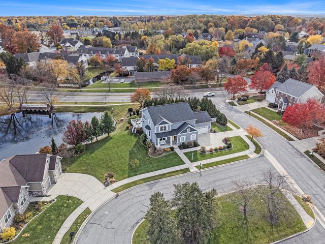 753 Mill Crossing, Valparaiso, IN 46385