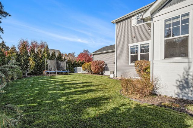 753 Mill Crossing, Valparaiso, IN 46385