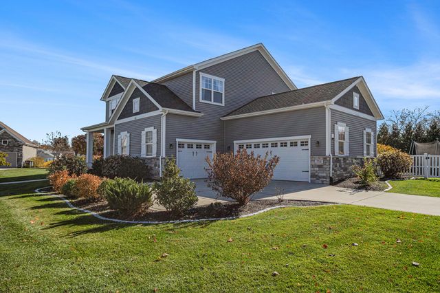 753 Mill Crossing, Valparaiso, IN 46385