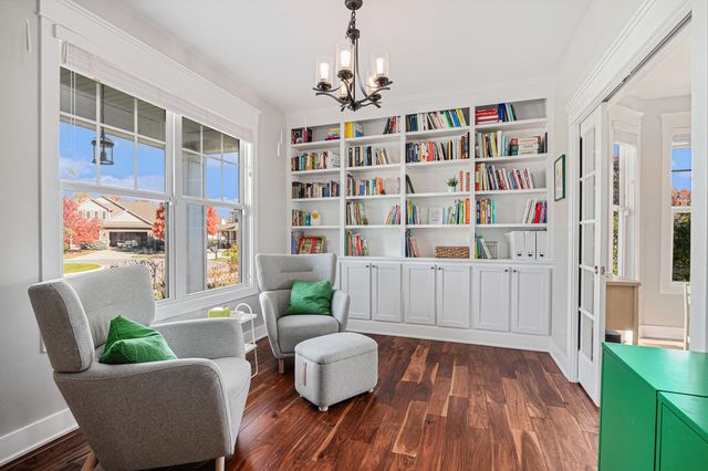 753 Mill Crossing, Valparaiso, IN 46385