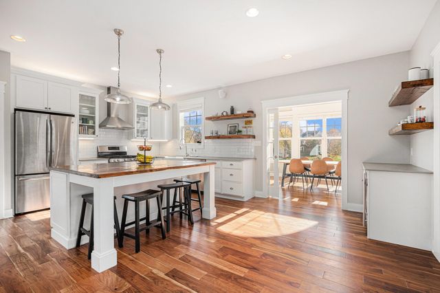 753 Mill Crossing, Valparaiso, IN 46385