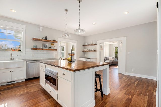 753 Mill Crossing, Valparaiso, IN 46385