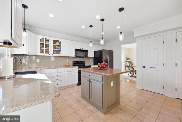 1206 CROSSBOW RD, Mt Airy, MD 21771