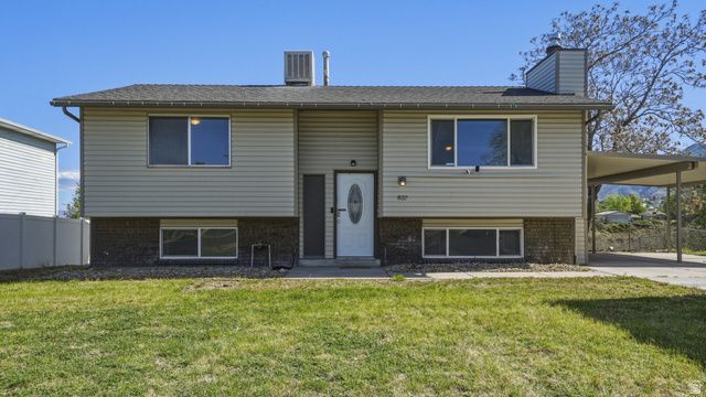 837 E CARNATION DR, Sandy, UT 84094