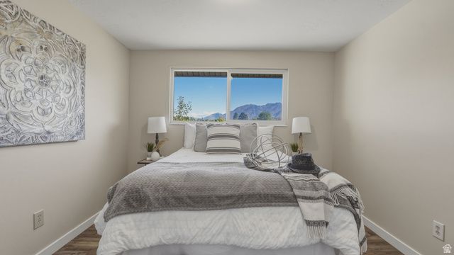 837 E CARNATION DR, Sandy, UT 84094
