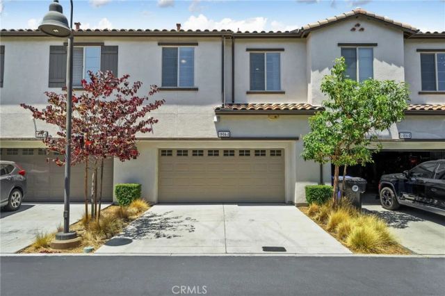 5604 Altamura 3, Fontana, CA 92336