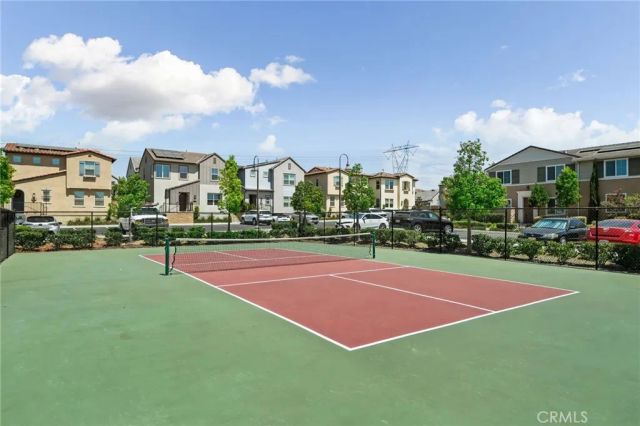 5604 Altamura 3, Fontana, CA 92336