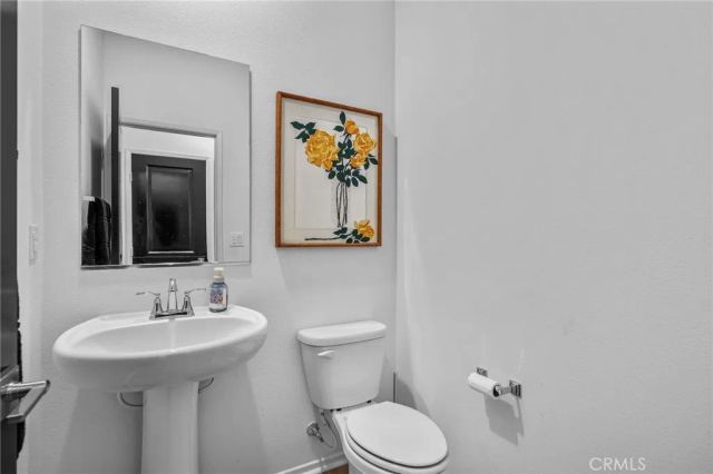 5604 Altamura 3, Fontana, CA 92336