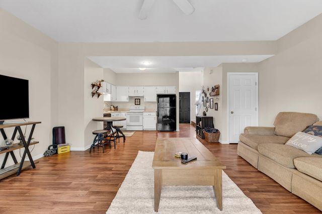 3071 Birch Hollow Way, Columbus, OH 43231