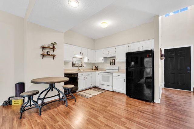 3071 Birch Hollow Way, Columbus, OH 43231