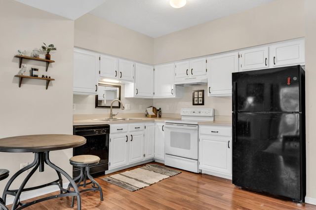 3071 Birch Hollow Way, Columbus, OH 43231