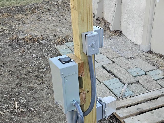 2992 122nd STREET, Franksville, WI 53126