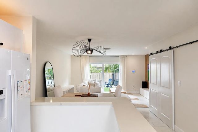 450 SE 7th Street 232, Dania Beach, FL 33004