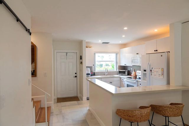450 SE 7th Street 232, Dania Beach, FL 33004