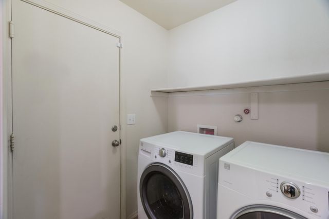 360 Playful Meadows Drive NE, Rio Rancho, NM 87144