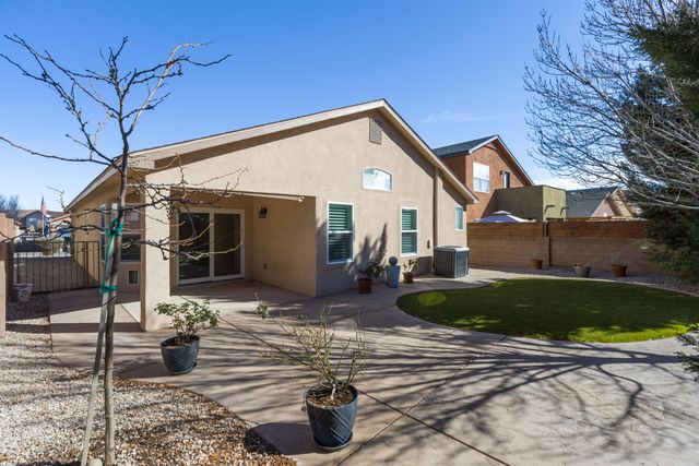 360 Playful Meadows Drive NE, Rio Rancho, NM 87144