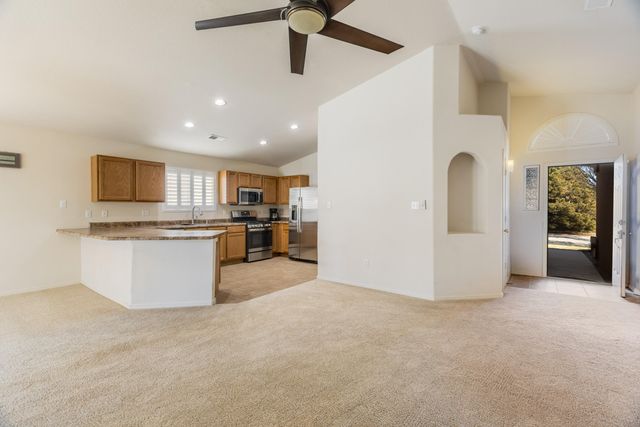 360 Playful Meadows Drive NE, Rio Rancho, NM 87144