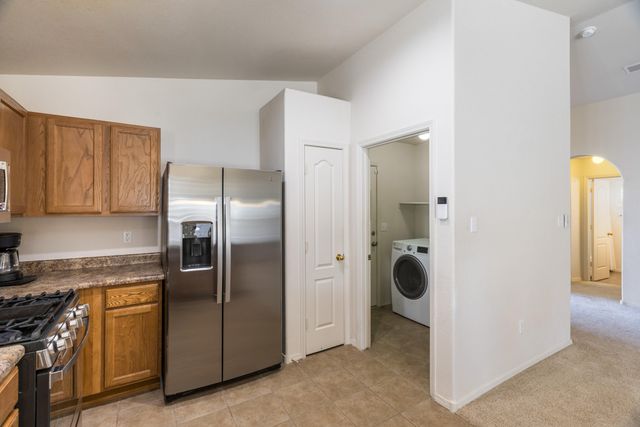 360 Playful Meadows Drive NE, Rio Rancho, NM 87144