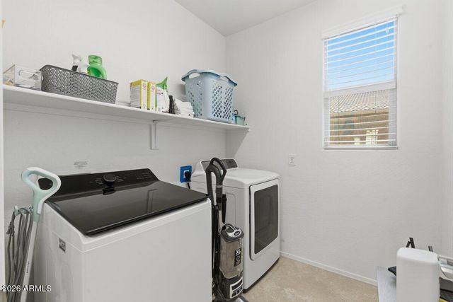 1876 E AZALEA Court, Gilbert, AZ 85298