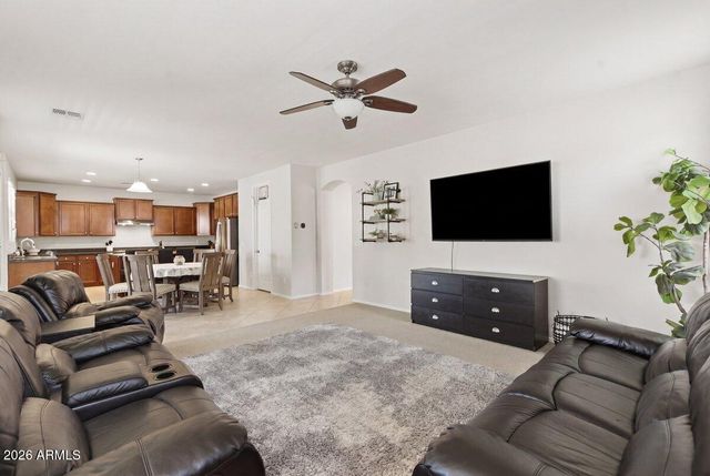 1876 E AZALEA Court, Gilbert, AZ 85298