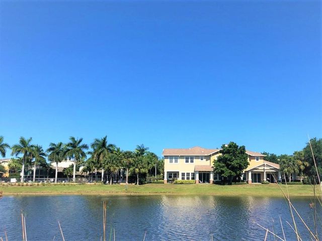 685 Pacific Grove Drive 2, West Palm Beach, FL 33401