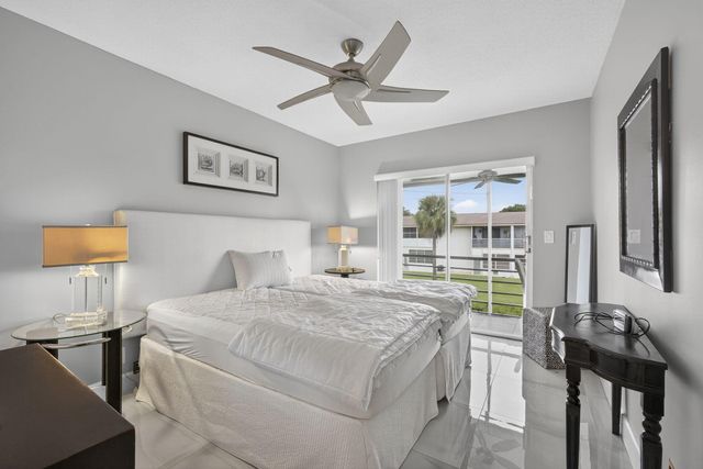 160 EASTHAMPTON G, West Palm Beach, FL 33417