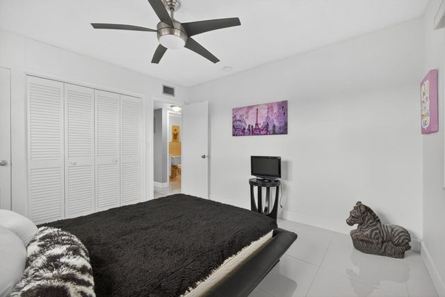160 EASTHAMPTON G, West Palm Beach, FL 33417