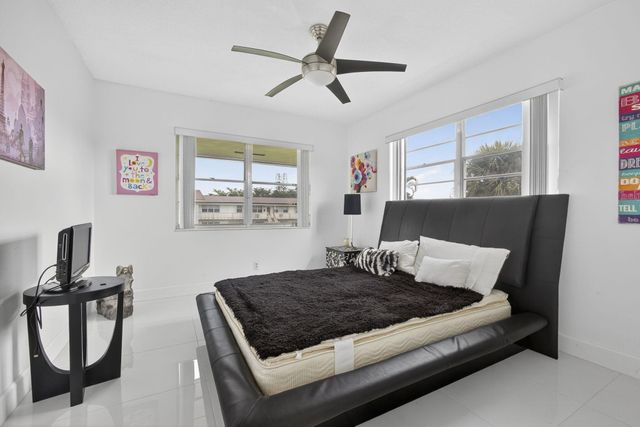 160 EASTHAMPTON G, West Palm Beach, FL 33417