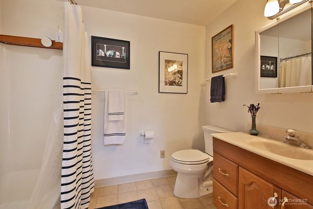 6532 Wahl Road, Freeland, WA 98249