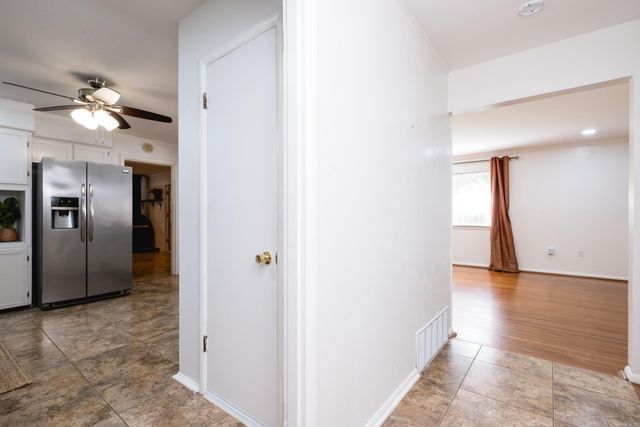 615 N Hughes Street, Little Rock, AR 72205
