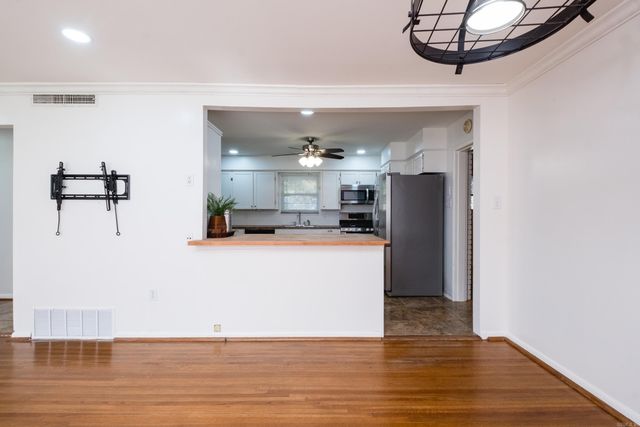 615 N Hughes Street, Little Rock, AR 72205