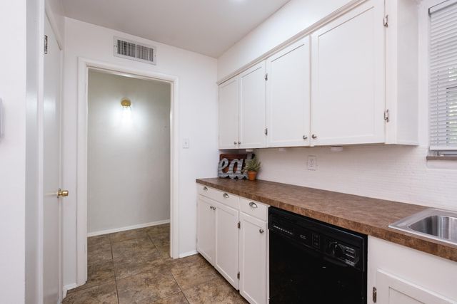 615 N Hughes Street, Little Rock, AR 72205