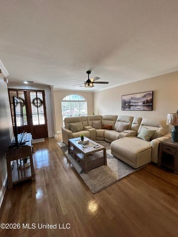 9084 Belle Maison Boulevard, Olive Branch, MS 38654