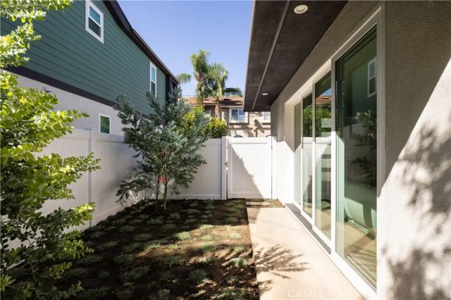 551 Bernard, Costa Mesa, CA 92627