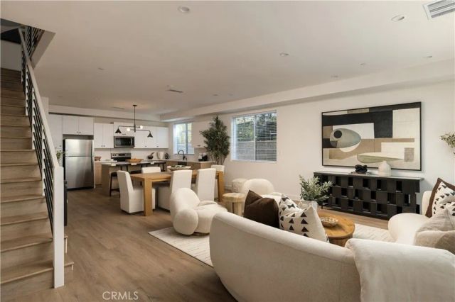 551 Bernard, Costa Mesa, CA 92627