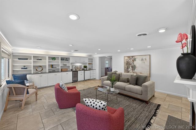 3622 S Yorktown Avenue, Tulsa, OK 74105