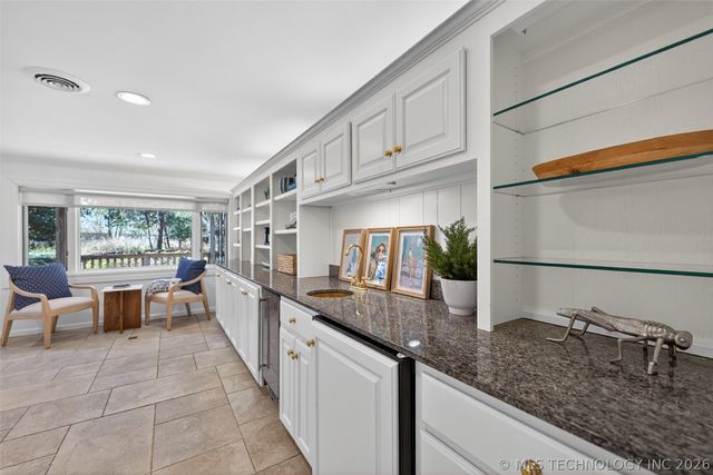 3622 S Yorktown Avenue, Tulsa, OK 74105