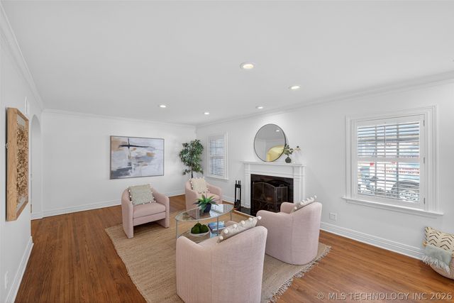 3622 S Yorktown Avenue, Tulsa, OK 74105