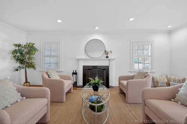 3622 S Yorktown Avenue, Tulsa, OK 74105