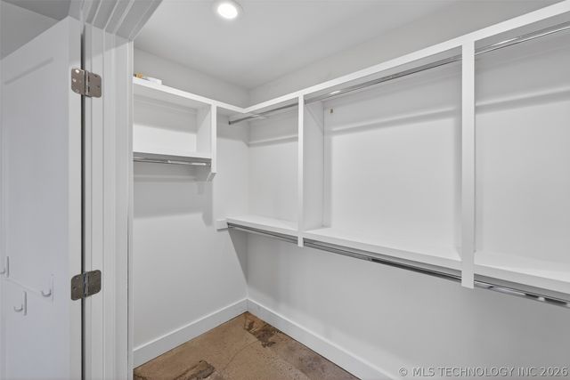 3622 S Yorktown Avenue, Tulsa, OK 74105