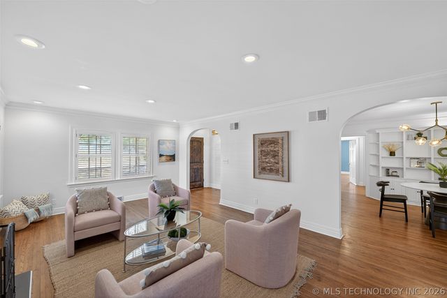 3622 S Yorktown Avenue, Tulsa, OK 74105