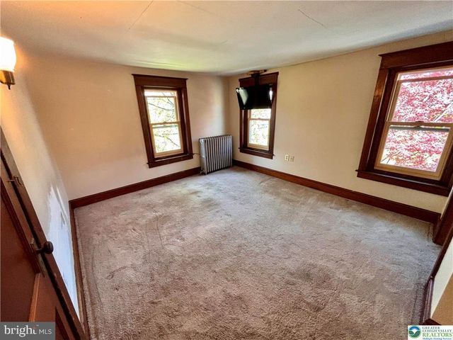 414 S 6TH ST, Emmaus, PA 18049