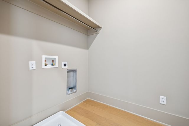 904 Douglas Ave, Nashville, TN 37206