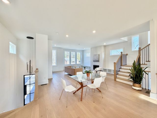 904 Douglas Ave, Nashville, TN 37206