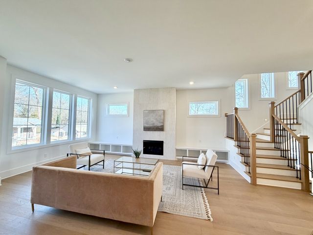 904 Douglas Ave, Nashville, TN 37206