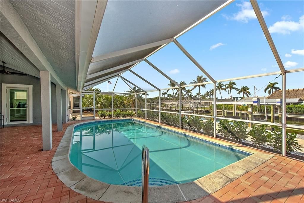 16 Palmview BLVD, FORT MYERS BEACH, FL 33931 — photo 2